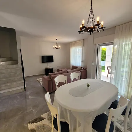 Villa Limon Cicegi Alacati - Serkan's